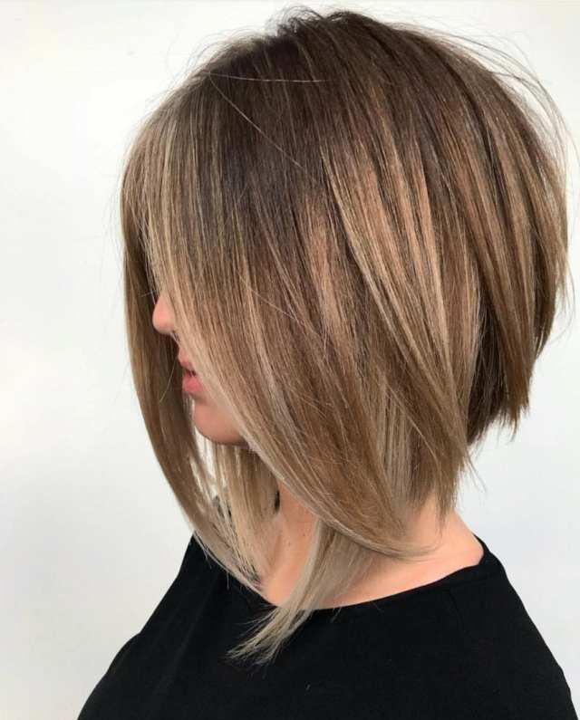 estilos de long bob para cabelo cacheado