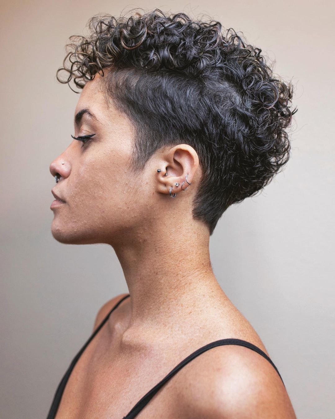 cabelo com lateral raspada