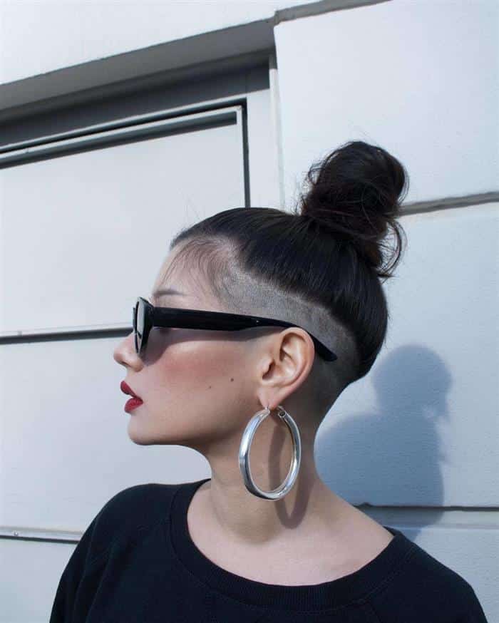 corte sidecut feminino