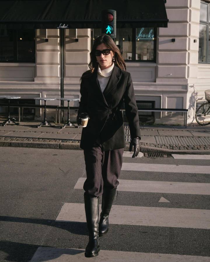 calça alfaiataria com bota feminina