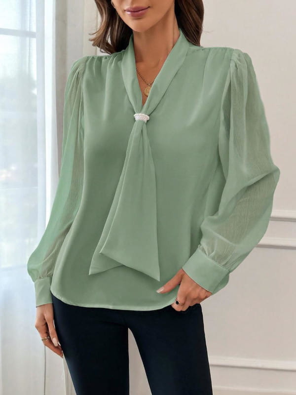 looks com calça verde claro