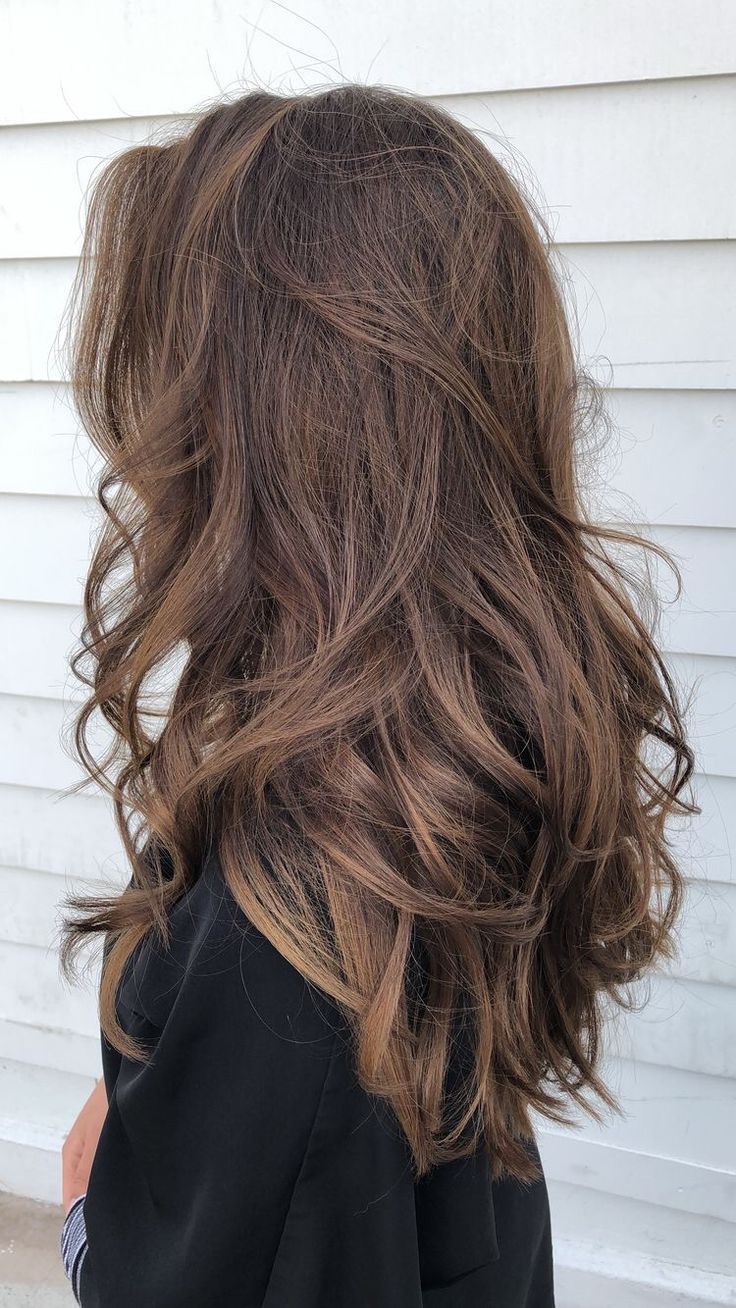 melhor corte para cabelo ondulado e longo