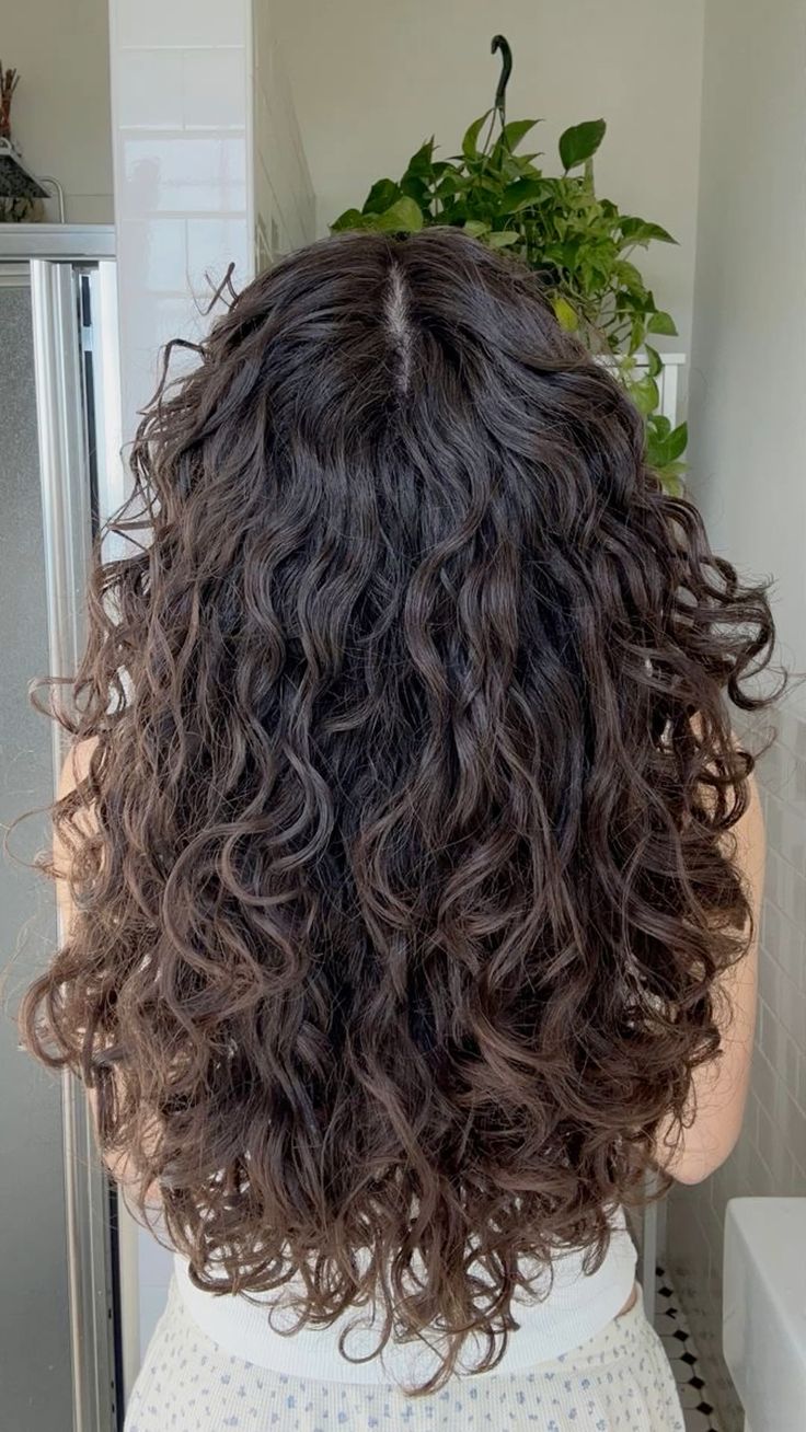 estilos de corte para cabelo ondulado longo