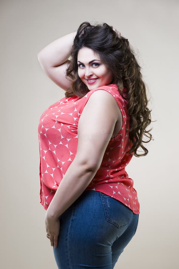modelos de tamanhos grandes