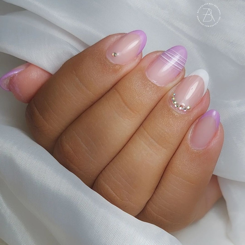 unhas com efeito renda
