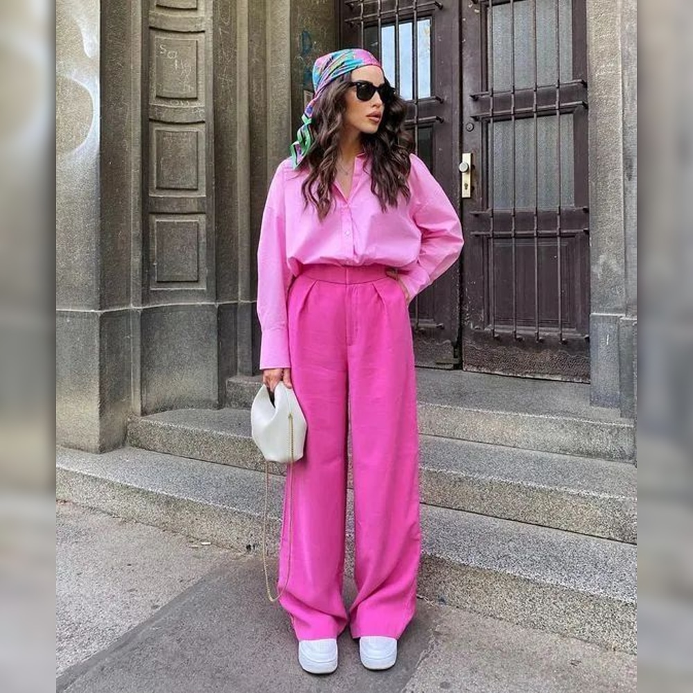 moda Y2K pink