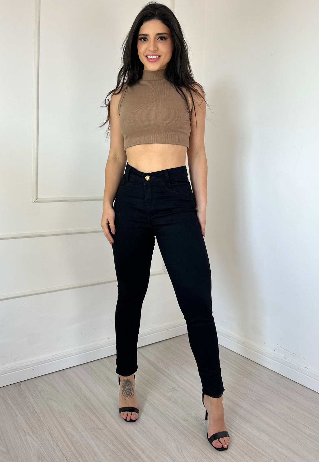 combinações calça jeans preta masculina