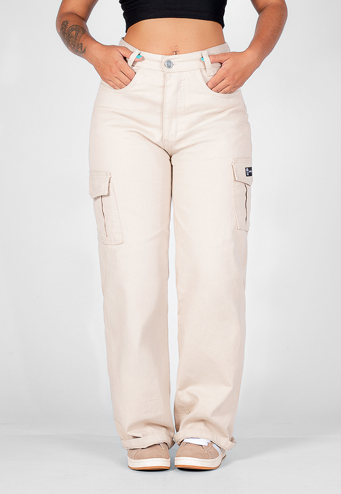 looks de trabalho calça bege