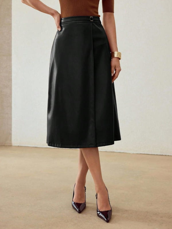 saia midi preta de suede