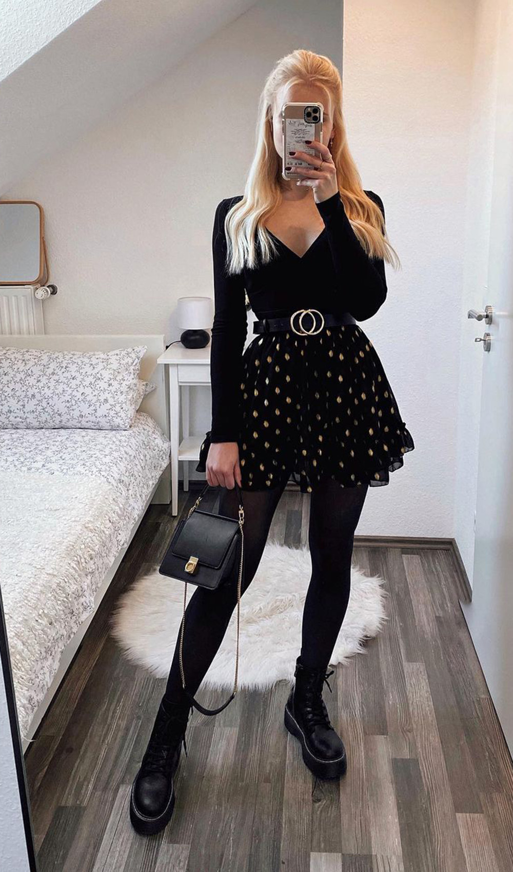 look dia saia coturno