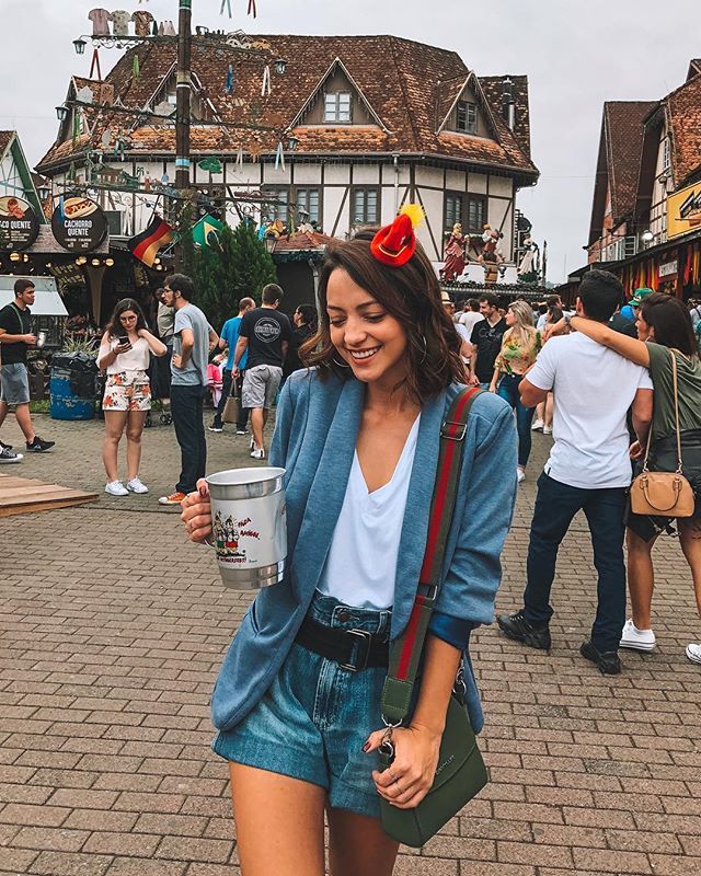 roupa oktoberfest feminina