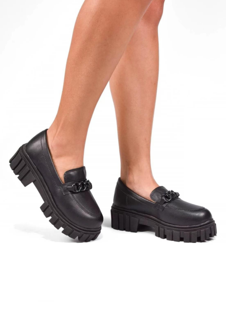 mocassim tratorado feminino com meia