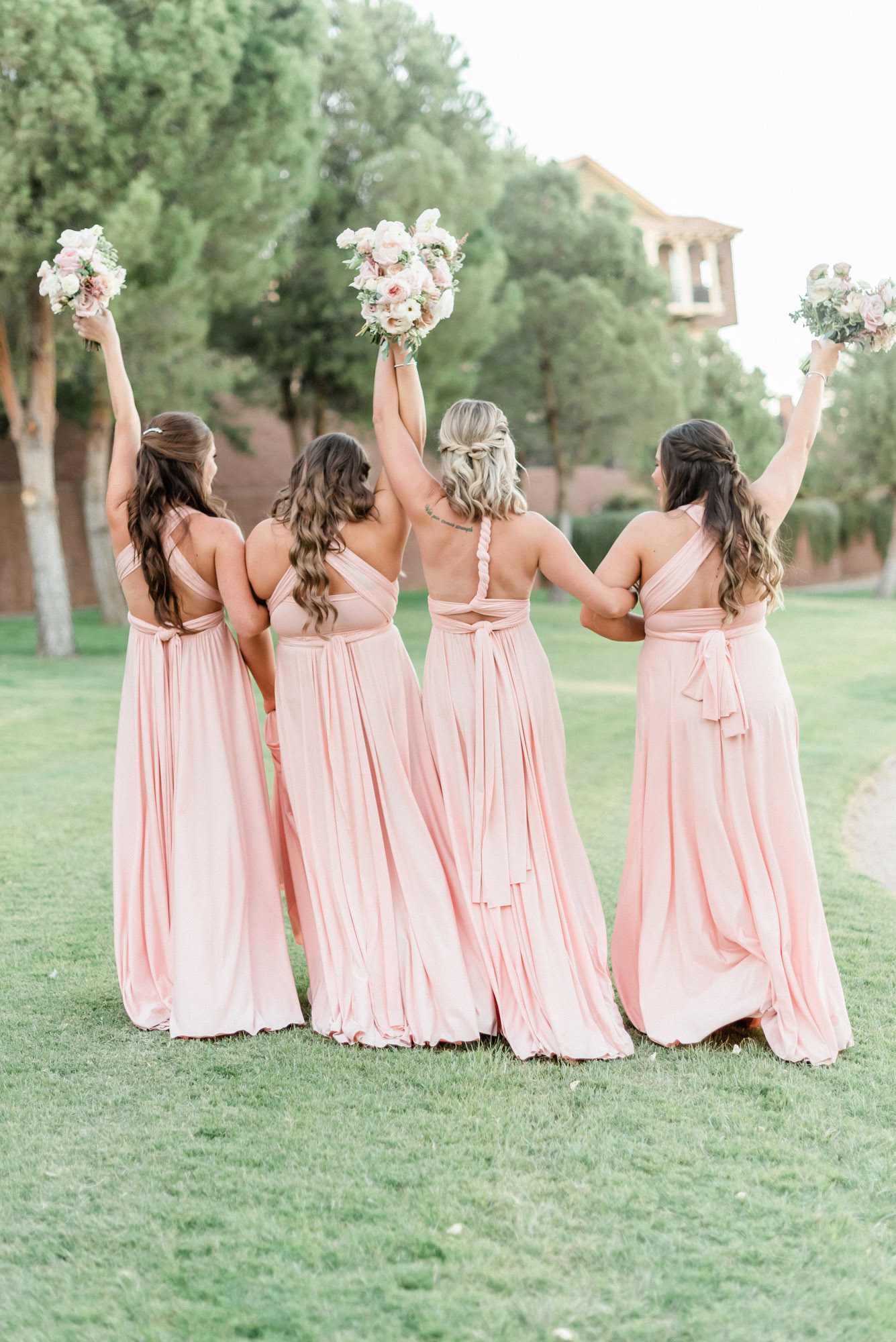 looks para madrinha cabelo curto casamento