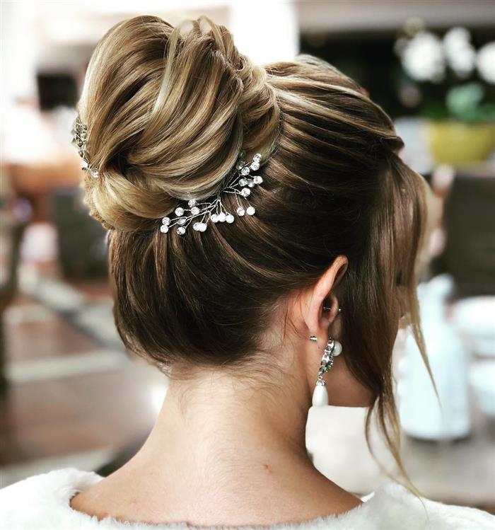 penteado para casamento noite cabelo curto madrinha