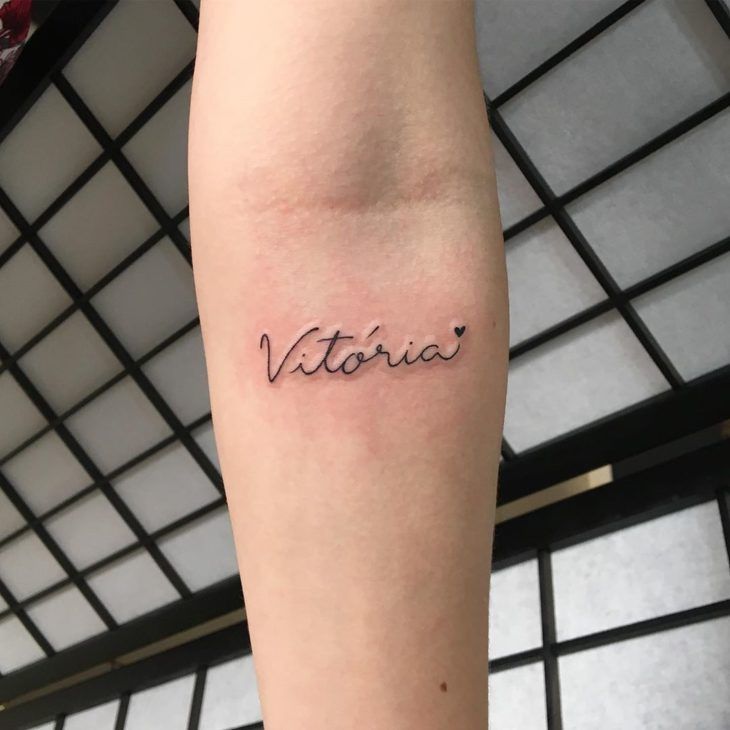 tatuagem caligrafia chicana