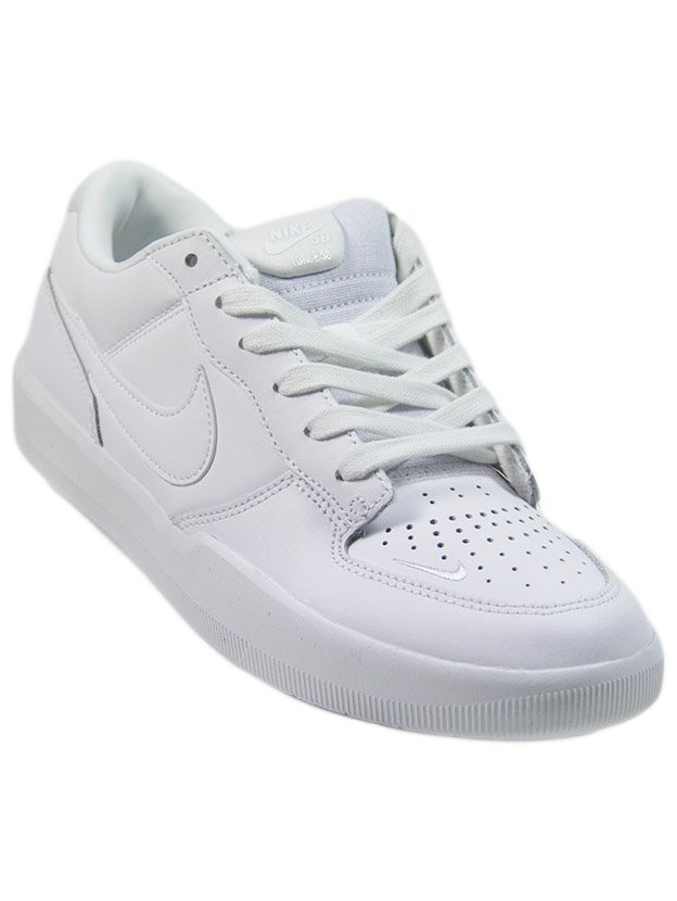 nike sb feminino preço