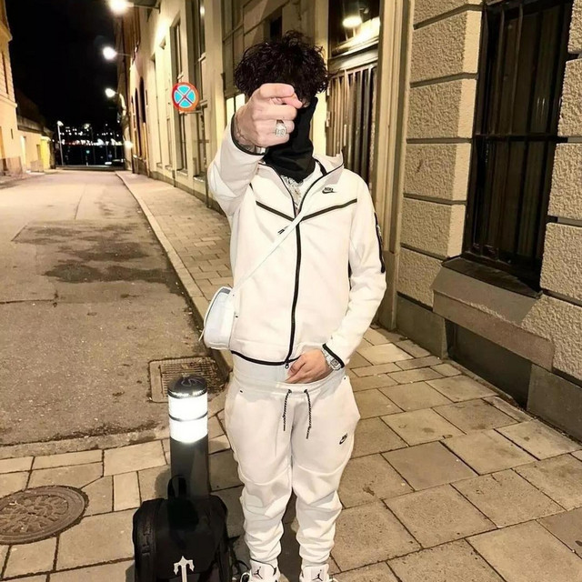 London streetwear style