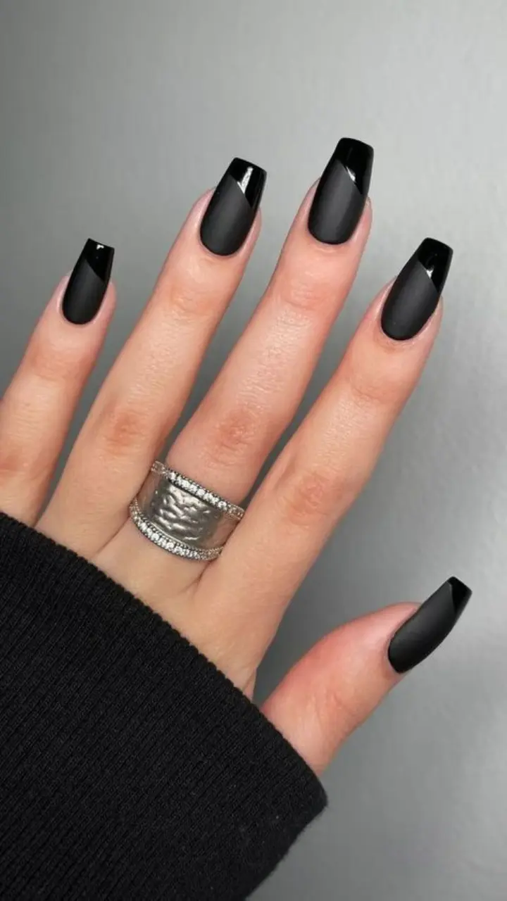 nail art preta