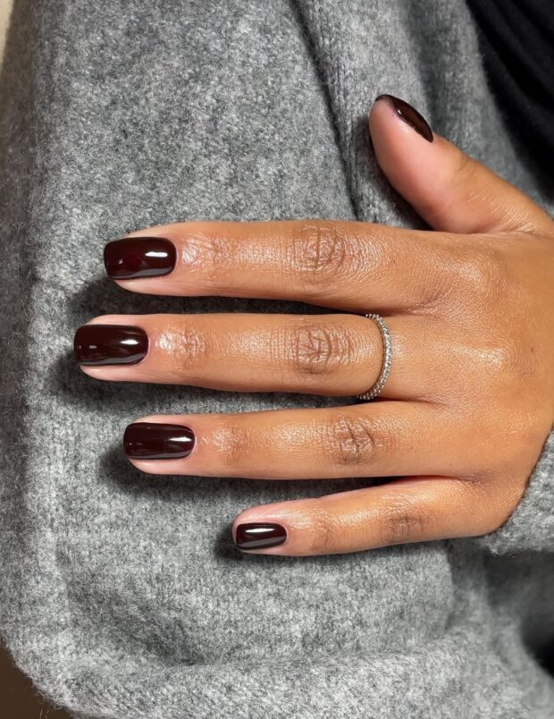 nail art marrom
