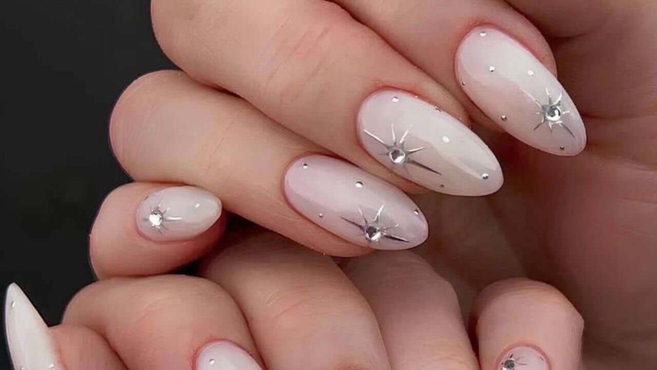 manutenção unhas em gel elegantes