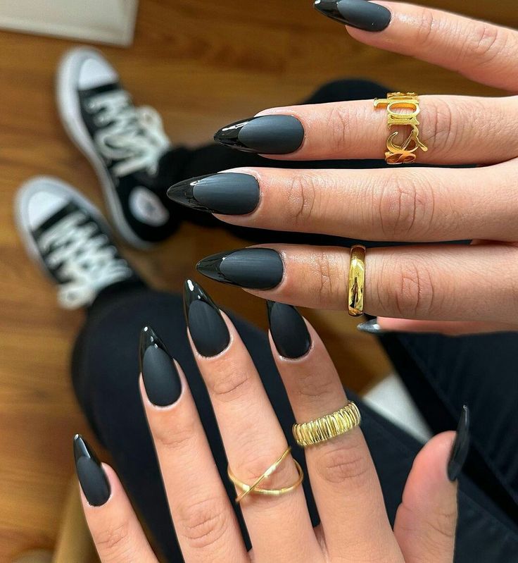 unhas postiças pretas