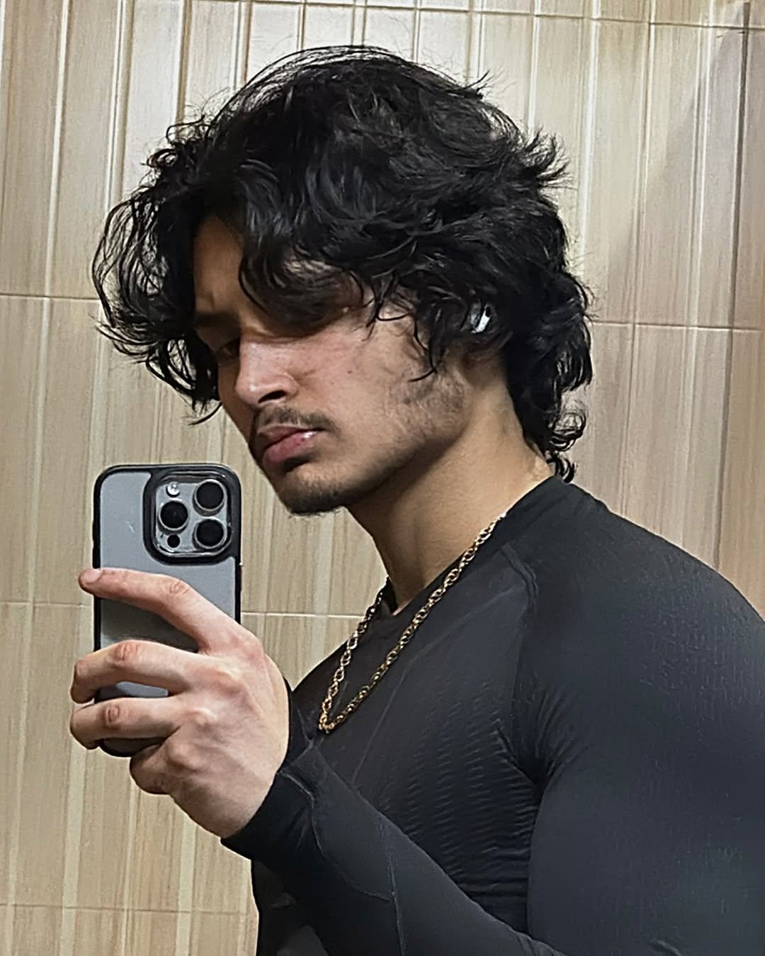 benefícios wolf cut cabelo ondulado