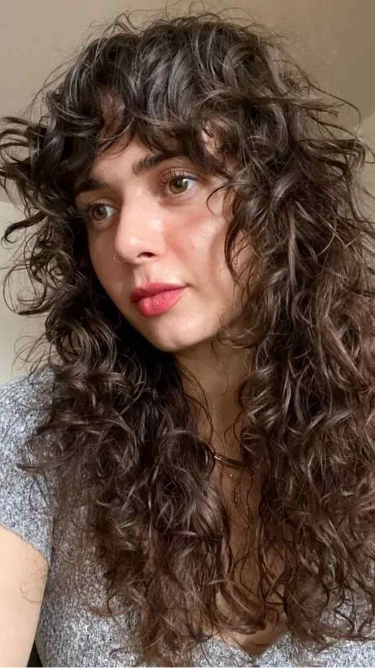 cuidados com wolf cut em cabelo ondulado fino